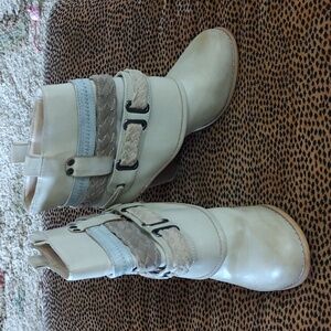 Dolce by mojo moxy ankle boots